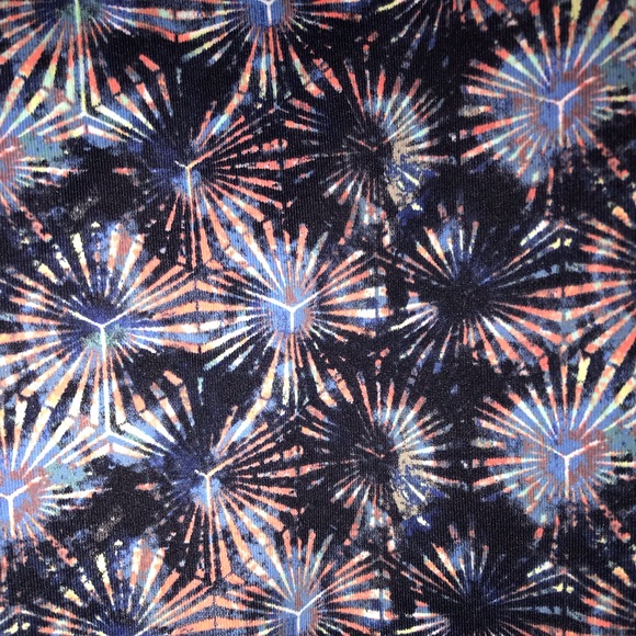 Knockout by VS Leggings - Picture 3 of 5